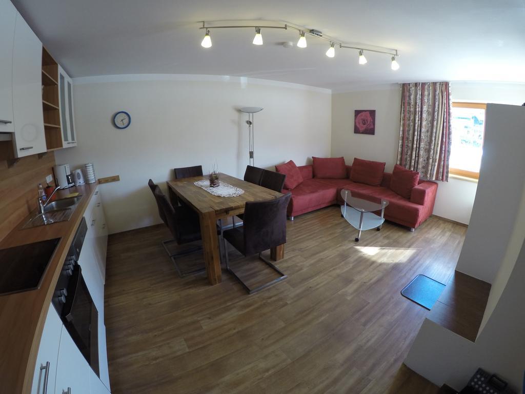 Appartement Felix คาพรูน ภายนอก รูปภาพ